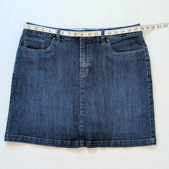 Croft & Barrow Effortless Stretch Denim Jean Skort 14 Blue Built-in Shorts - Picture 7 of 14